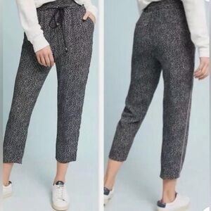 ETTIWA Anthropologie Floral Side Stripe Capri Pants‎ Black Small Lightweight